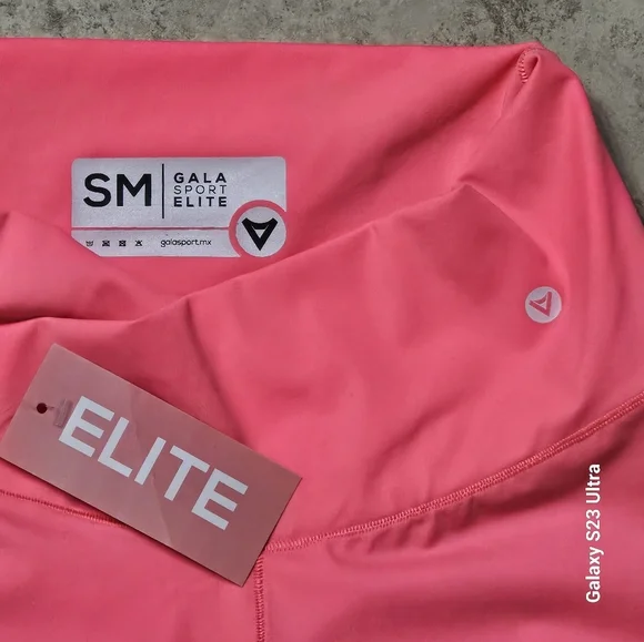 NWT Bell bottom leggings Size small - Picture 7 of 11